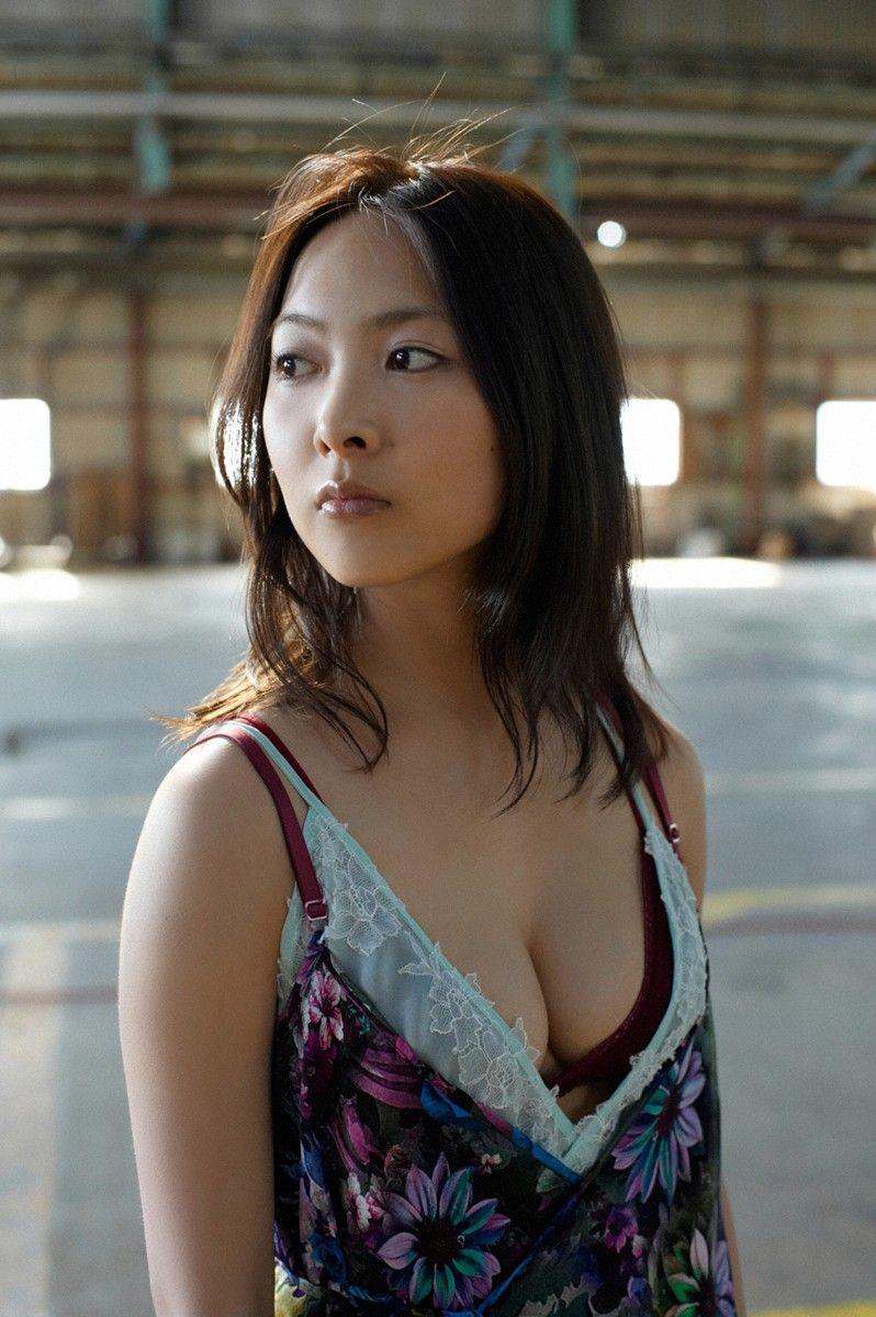 谷村美月アイコラ画像