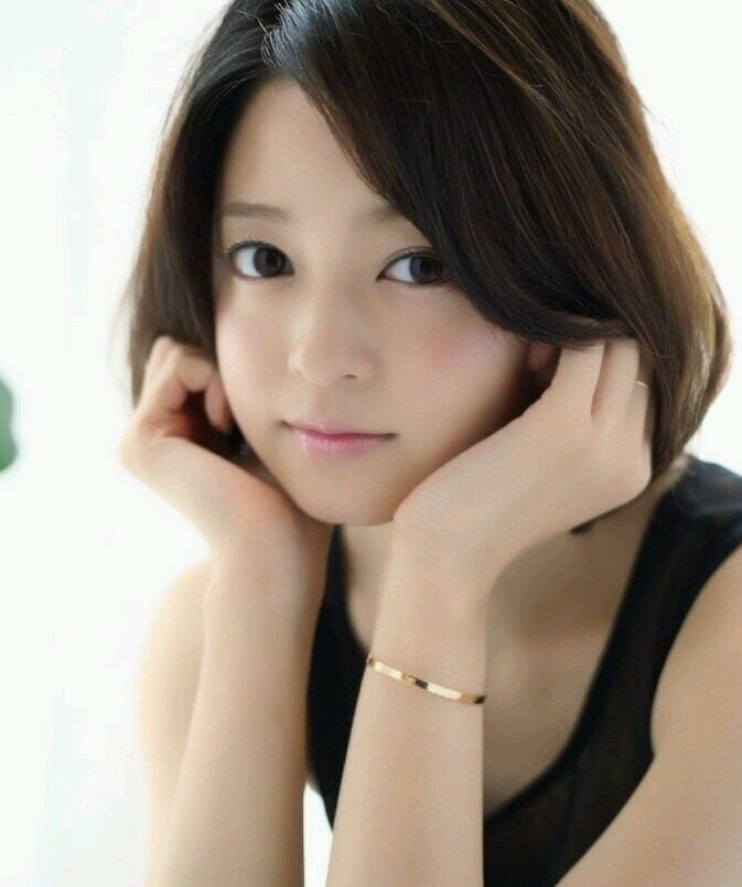 小林涼子アイコラ画像