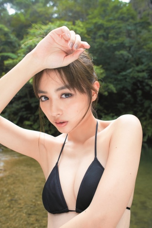 内田理央アイコラ画像