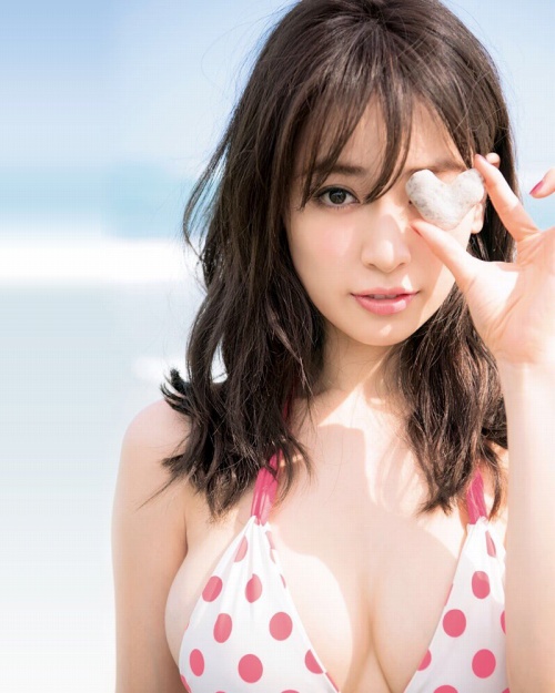 泉里香アイコラ画像